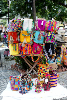 Colorful Cartagena - Travel Like Anna: How to Travel on a Budget